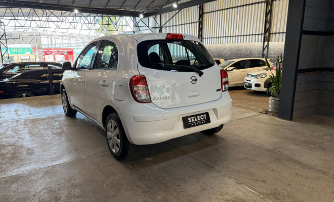 Nissan MARCH S 1.6 16V Flex Fuel 5p 2014 Flex-2