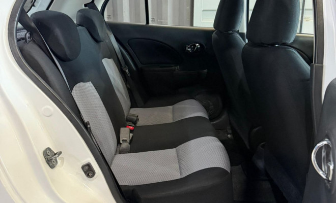 Nissan MARCH S 1.6 16V Flex Fuel 5p 2014 Flex-14