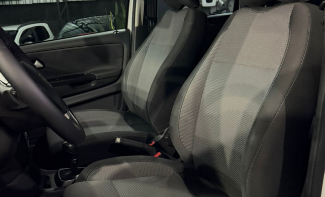 VW - VolksWagen SPACEFOX  TREND I MOTION 1.6 T. Flex 8V 2012 Flex-10