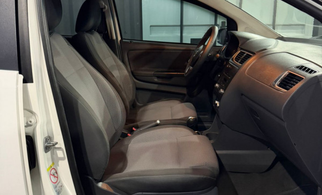 VW - VolksWagen SPACEFOX  TREND I MOTION 1.6 T. Flex 8V 2012 Flex-13