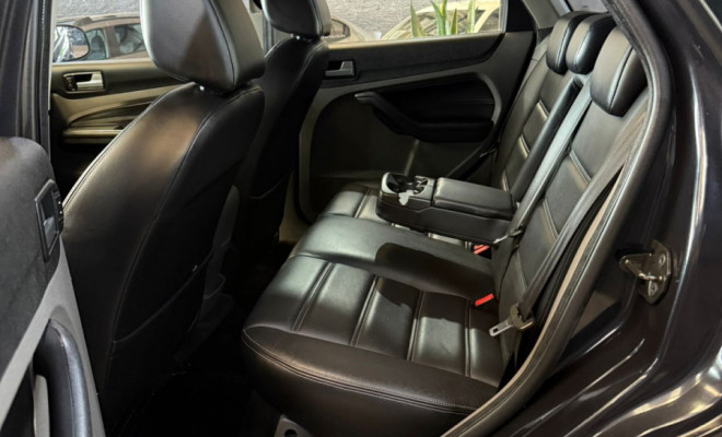 Ford Focus 2.0 16V/SE/SE Plus Flex 5p Aut. 2012 Flex-8