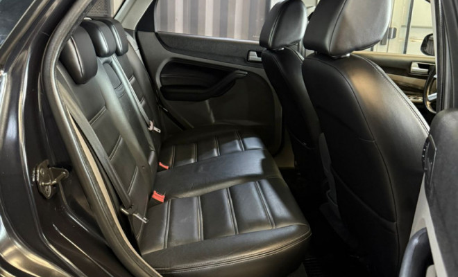 Ford Focus 2.0 16V/SE/SE Plus Flex 5p Aut. 2012 Flex-12