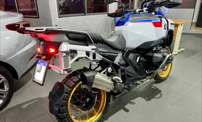 BMW R 1300 GS Adventure Trophy 2025 Gasolina-1