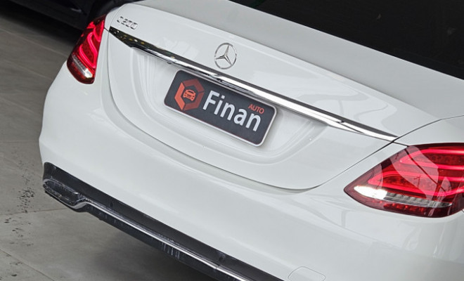 Mercedes-Benz C-200 Avantgarde 2.0 TB 16V 184cv Aut. 2016 Gasolina-13