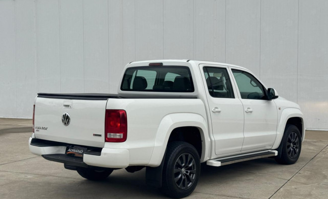 Amarok Comfort 2.0 4x4 Aut. 2020 Diesel - Robustez e Conforto para o Trabalho e o Lazer!-2