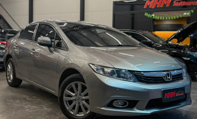 Honda Civic Sedan LXR 2.0 Flexone 16V Aut. 4p 2014 Flex-1