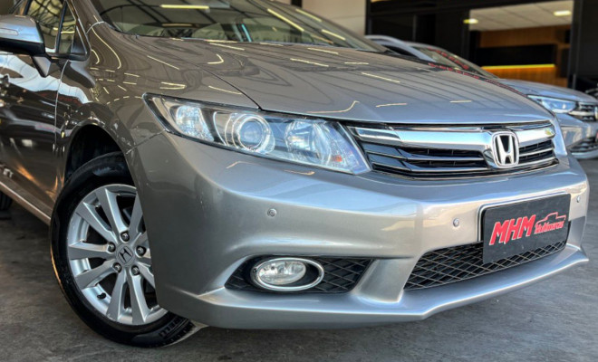 Honda Civic Sedan LXR 2.0 Flexone 16V Aut. 4p 2014 Flex-0