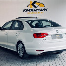 VW - VolksWagen JETTA Comfortline 2.0 T.Flex 8V 4p Tipt. 2015 Flex-2