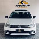 VW - VolksWagen JETTA Comfortline 2.0 T.Flex 8V 4p Tipt. 2015 Flex-0