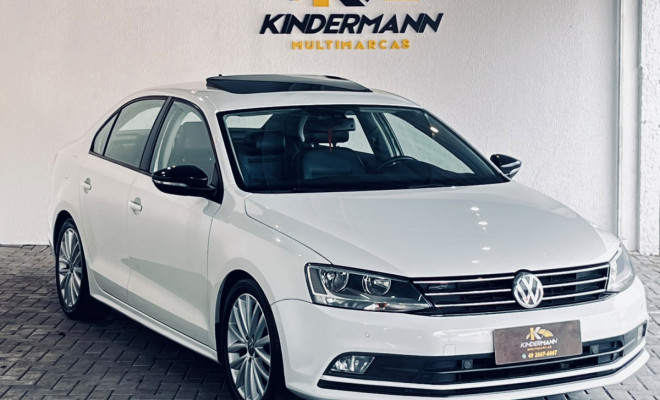 VW - VolksWagen JETTA Comfortline 2.0 T.Flex 8V 4p Tipt. 2015 Flex