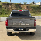 Ford F-150 Lariat 4x4 5.0 V8 2024 - Força Bruta e Sofisticação Premium!-1