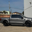Ford F-150 Lariat 4x4 5.0 V8 2024 - Força Bruta e Sofisticação Premium!-23