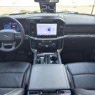 Ford F-150 Lariat 4x4 5.0 V8 2024 - Força Bruta e Sofisticação Premium!-6