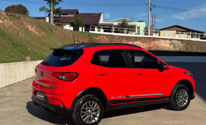 Argo Trekking 1.3 2020 - Estilo Aventureiro e Versatilidade!-2