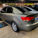 Kia Motors Cerato 1.6 16V Aut. 2010 Gasolina-2