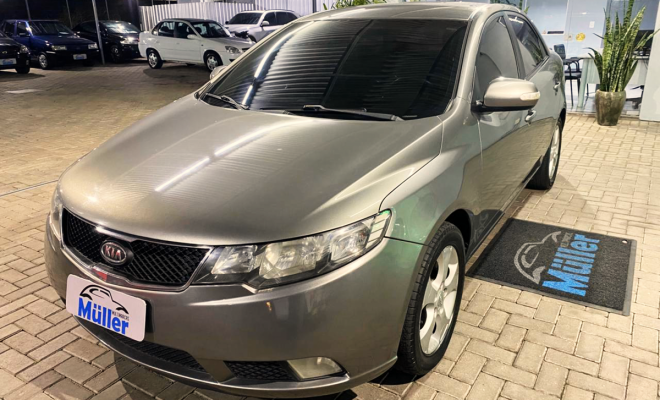 Kia Motors Cerato 1.6 16V Aut. 2010 Gasolina