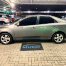 Kia Motors Cerato 1.6 16V Aut. 2010 Gasolina-5