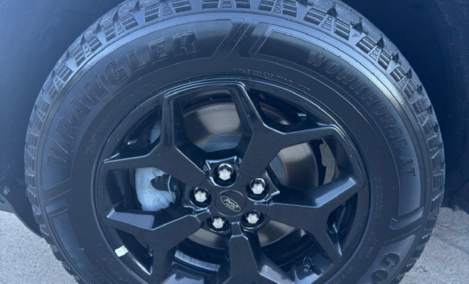 Maverick Lariat FX4 2.0 EcoBoost 2024 - Versatilidade e Potência para o Seu Dia a Dia!-11