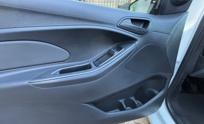 Ford Ka 1.0 SE/SE Plus TiVCT Flex 5p 2015 Flex-6