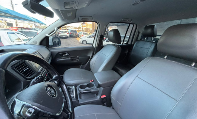 VW - VolksWagen AMAROK Comfor. 3.0 V6 TDI 4x4 Dies. Aut. 2023 Diesel-4