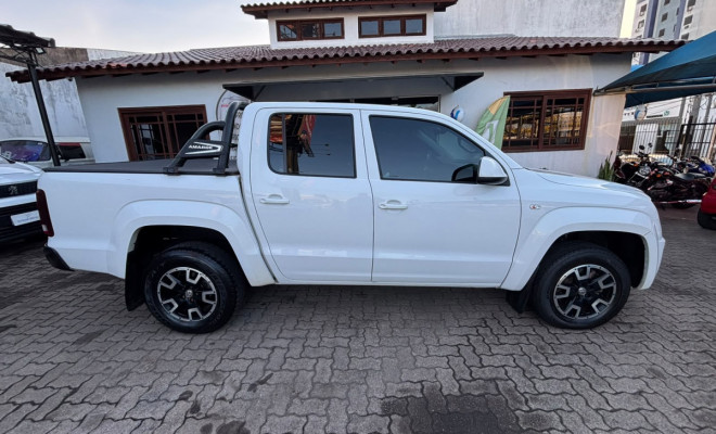 VW - VolksWagen AMAROK Comfor. 3.0 V6 TDI 4x4 Dies. Aut. 2023 Diesel-6