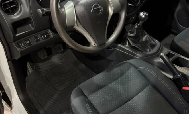 Nissan Frontier S CD 4x4 2.3 TB Diesel Mec. 2022 Diesel-4