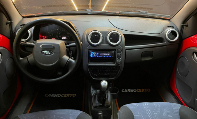 Ford Ka 1.0   2013 Flex   Completo   ótimo estado de conservação-4