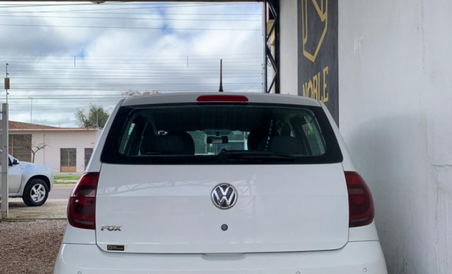 VW - VolksWagen Fox 1.0 Mi Total Flex 8V 5p 2014 Flex-2