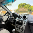 Ford Fiesta Sedan 1.0 8V Flex 4p 2010 Flex-5