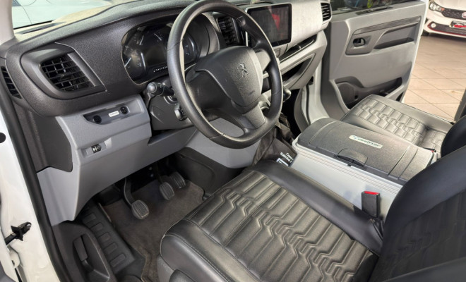 Peugeot Expert VITRÉ 1.6 Turbo Diesel 2022 Diesel-15
