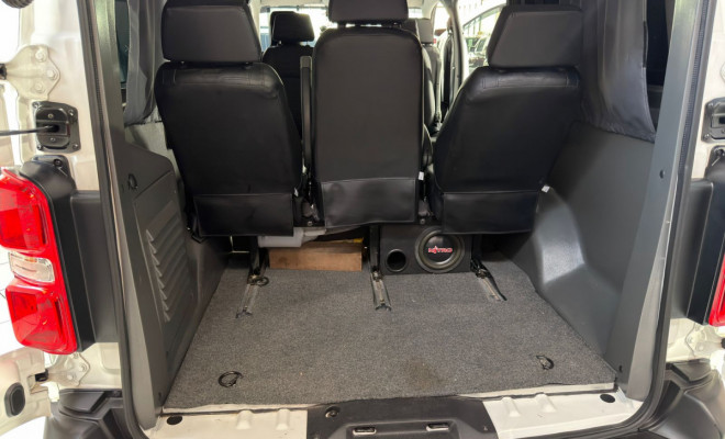 Peugeot Expert VITRÉ 1.6 Turbo Diesel 2022 Diesel-12