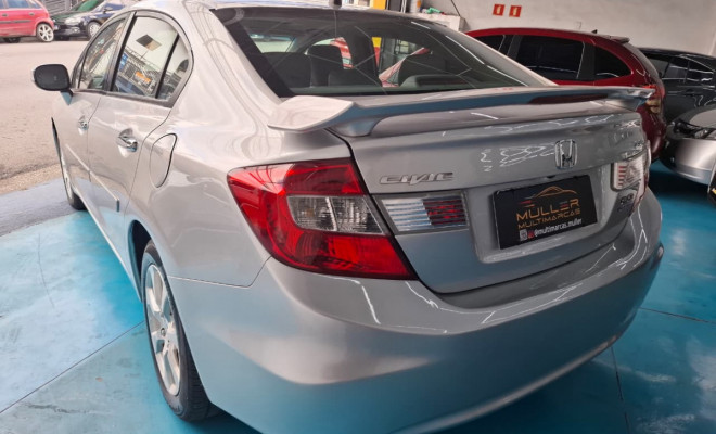 Honda Civic Sedan EXR 2.0 Flexone 16V Aut. 4p 2014 Flex-4