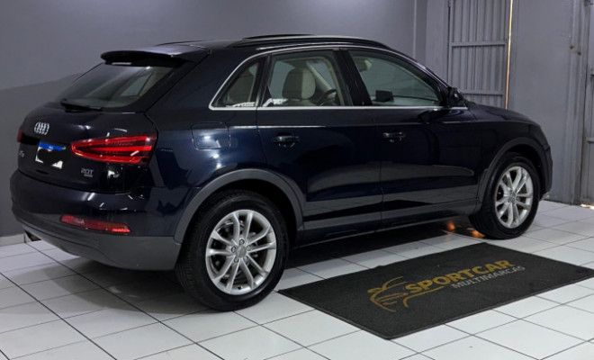 Audi Q3 2.0 TFSI Quat. 211/220cv S-tronic 5p 2015 Gasolina-12