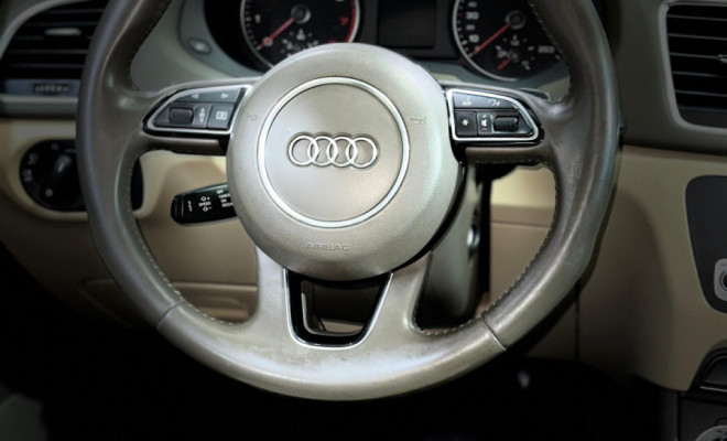 Audi Q3 2.0 TFSI Quat. 211/220cv S-tronic 5p 2015 Gasolina-7