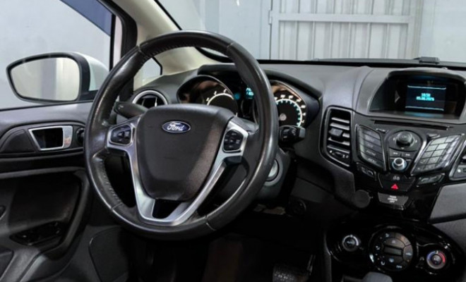 Ford Fiesta TIT./TIT.Plus 1.6 16V Flex Aut. 2015 Flex-9