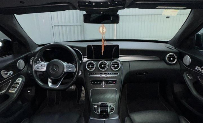Mercedes-Benz C-300 Sport 2.0 16V Aut. 2020 Gasolina-2