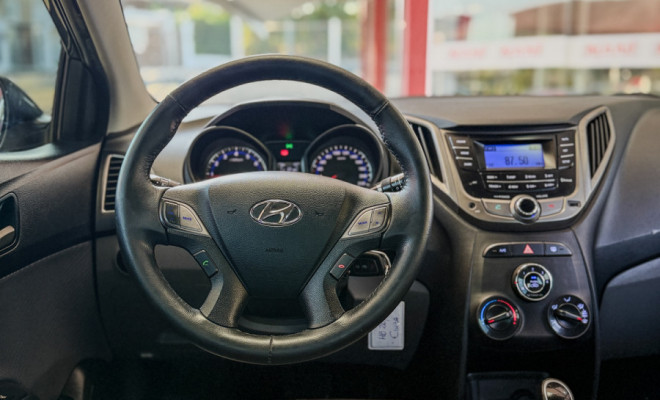 Hyundai HB20S Premium 1.6 Flex 16V Aut. 4p 2014 Flex-6
