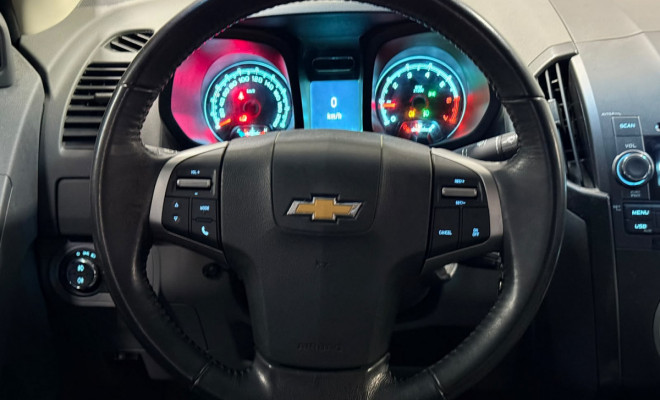 GM - Chevrolet S10 Pick-Up LTZ 2.4 F.Power 4x2 CD 2013 Flex-10