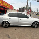 GM - Chevrolet Astra GL Milenium 1.8 MPFI 4p 2001 Gasolina-4