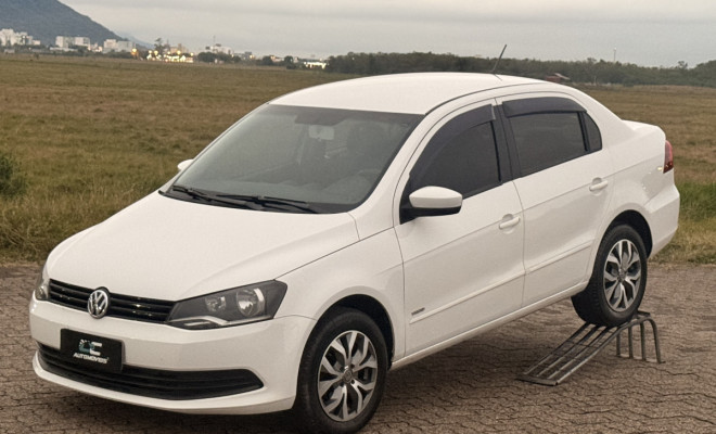 VW - VolksWagen VOYAGE 1.0/1.0 City Mi Total Flex 8V 4p 2014 Flex