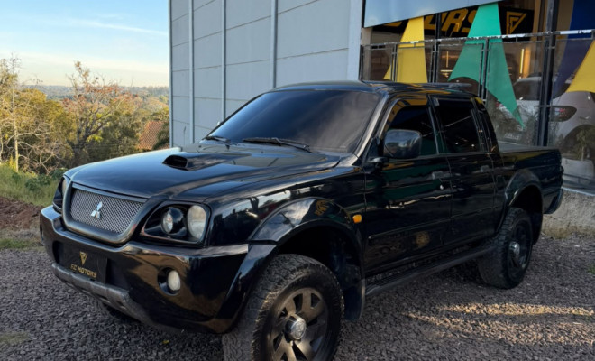 Mitsubishi L200 Sport HPE 2.5 4x4 CD DTI Dies. Aut. 2005 Diesel