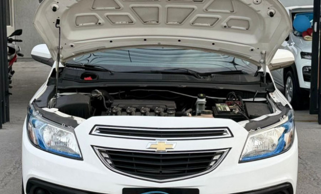 GM - Chevrolet ONIX HATCH LT 1.4 8V FlexPower 5p Mec. 2016 Flex-10
