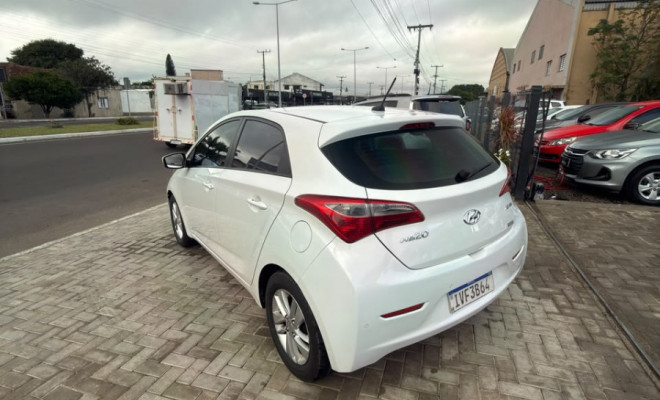 Hyundai HB20 Premium 1.6 Flex 16V Aut. 2014 Flex-2