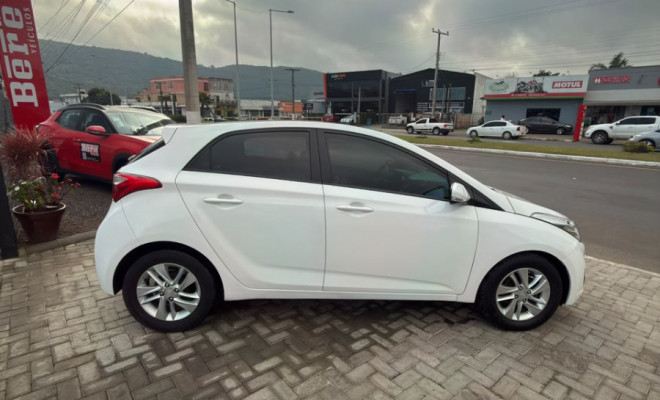Hyundai HB20 Premium 1.6 Flex 16V Aut. 2014 Flex-1
