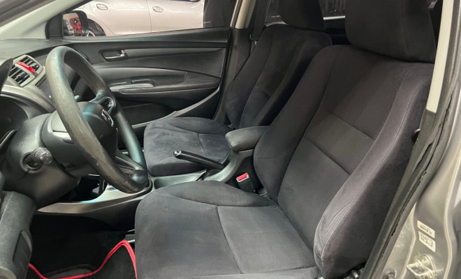 Honda CITY Sedan LX 1.5 Flex 16V 4p Aut. 2014-9
