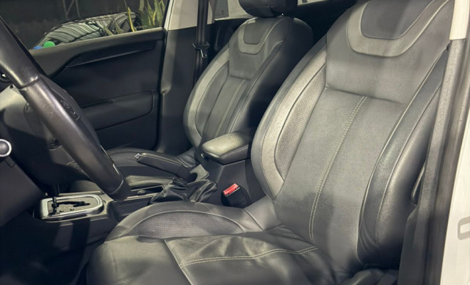 Citroën C4 LOUNGE Exclusive 2.0 Flex 4p Aut. 2015 Flex-10