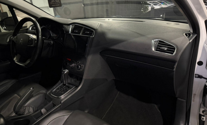 Citroën C4 LOUNGE Exclusive 2.0 Flex 4p Aut. 2015 Flex-11