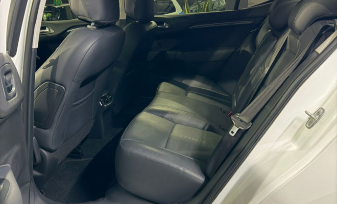 Citroën C4 LOUNGE Exclusive 2.0 Flex 4p Aut. 2015 Flex-8