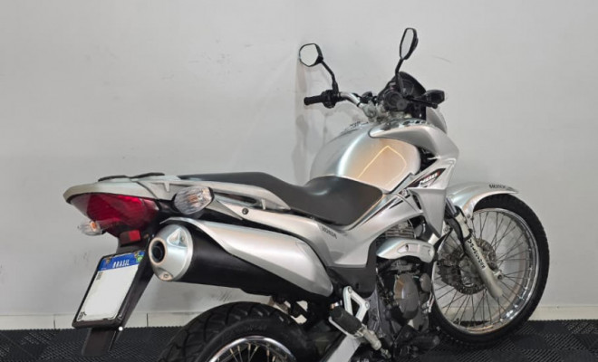 HONDA NX 400i FALCON 2014 Gasolina-1