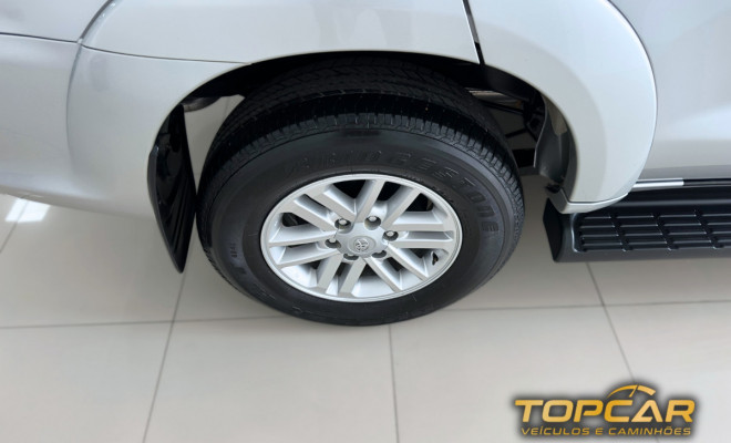 Toyota Hilux SW4 SRV D4-D 4x4 3.0 TDI Dies. Aut 2014 Diesel-14